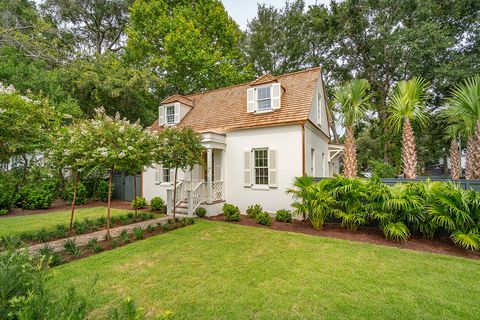 A home in Mount Pleasant