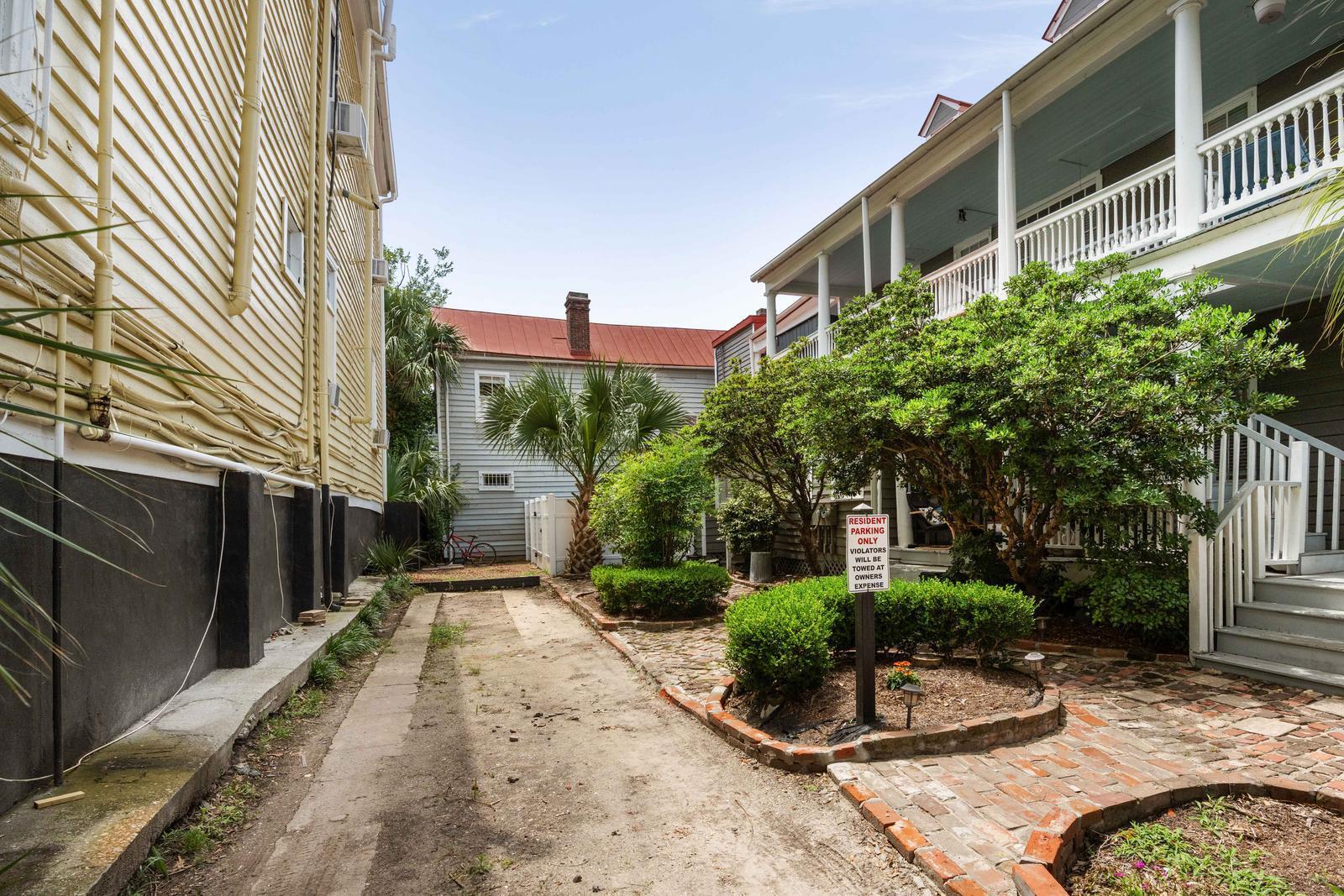 123 Smith Street