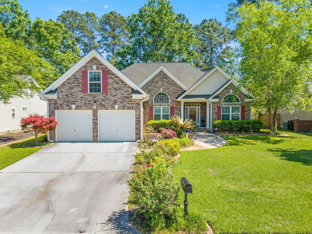Photo of 104 Long Cove Bend, Summerville, SC 29483 (MLS # 26012092)