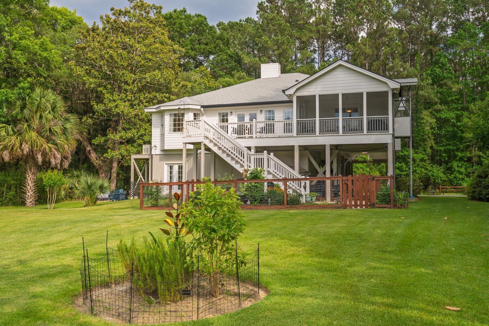 8346 Chisolm Plantation Road