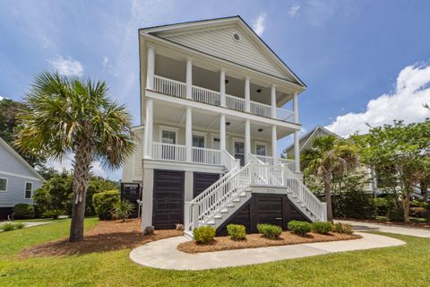 A home in Mount Pleasant