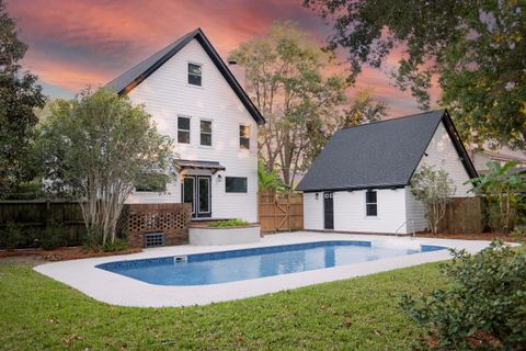 Photo of 699 Castle Pinckney Drive, Charleston, SC 29412 (MLS # 25028670) Photo of 699 Castle Pinckney Drive, Charleston, SC 29412 (MLS # 25028670)