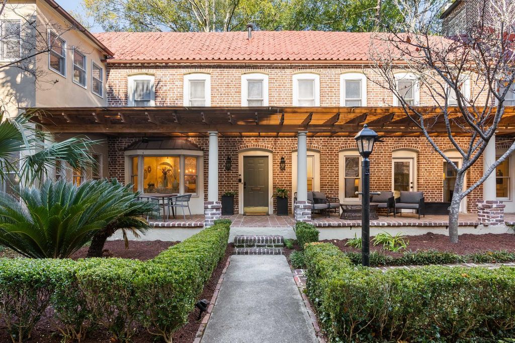 Photo of 49 Smith Street, Charleston, SC 29401 (MLS # 26009115)