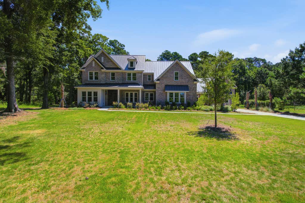 Photo of 3820 Gnarled Oaks Lane, Johns Island, SC 29455 (MLS # 26021882)