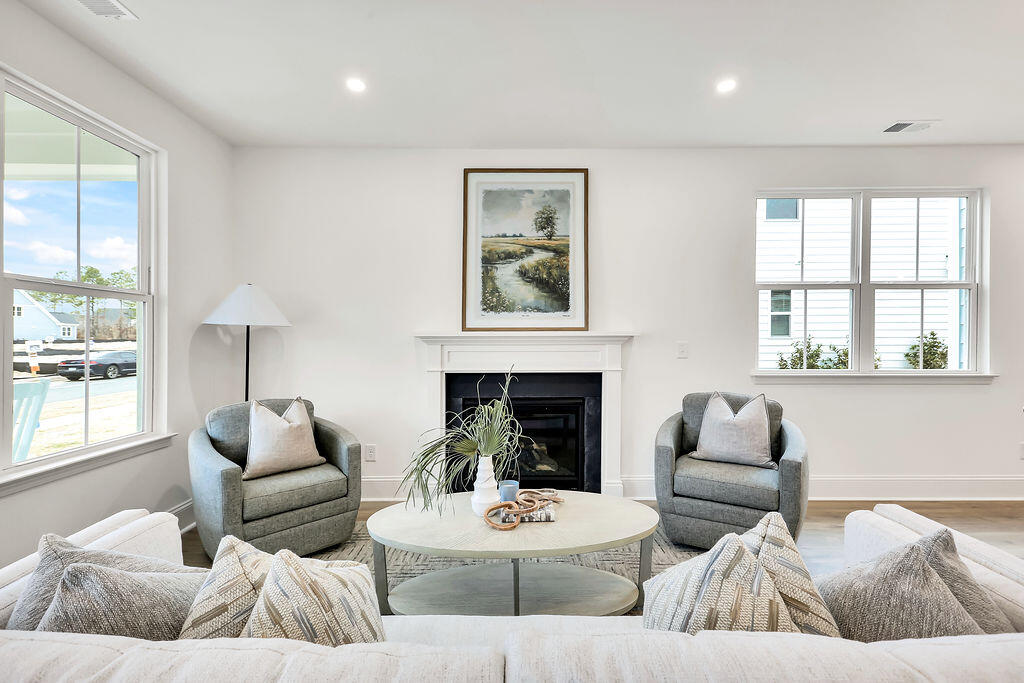 785 Blueway Avenue 1619