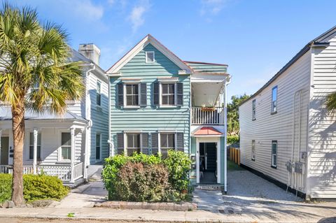 Photo of 8 Felix Street, Charleston, SC 29403 (MLS # 25032439)