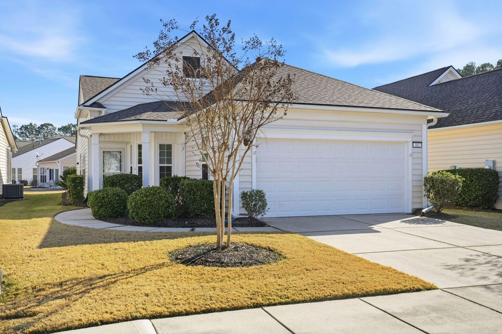 Photo of 102 Billowing Sails Street, Summerville, SC 29486 (MLS # 26000513)