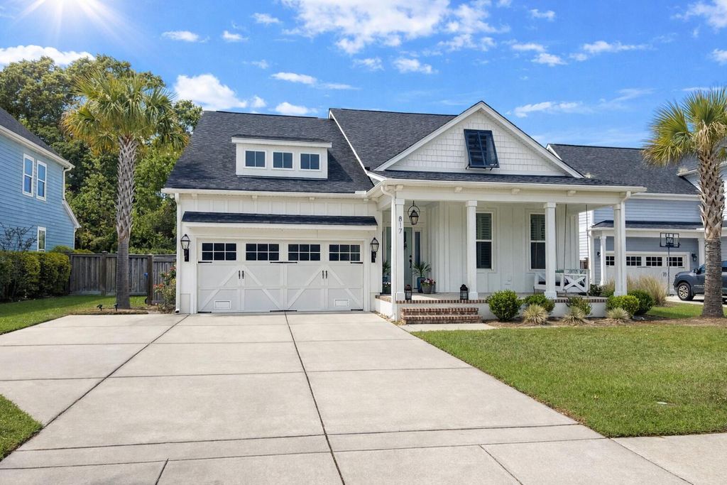 Photo of 817 Shutes Folly Drive, Charleston, SC 29412 (MLS # 26009861)