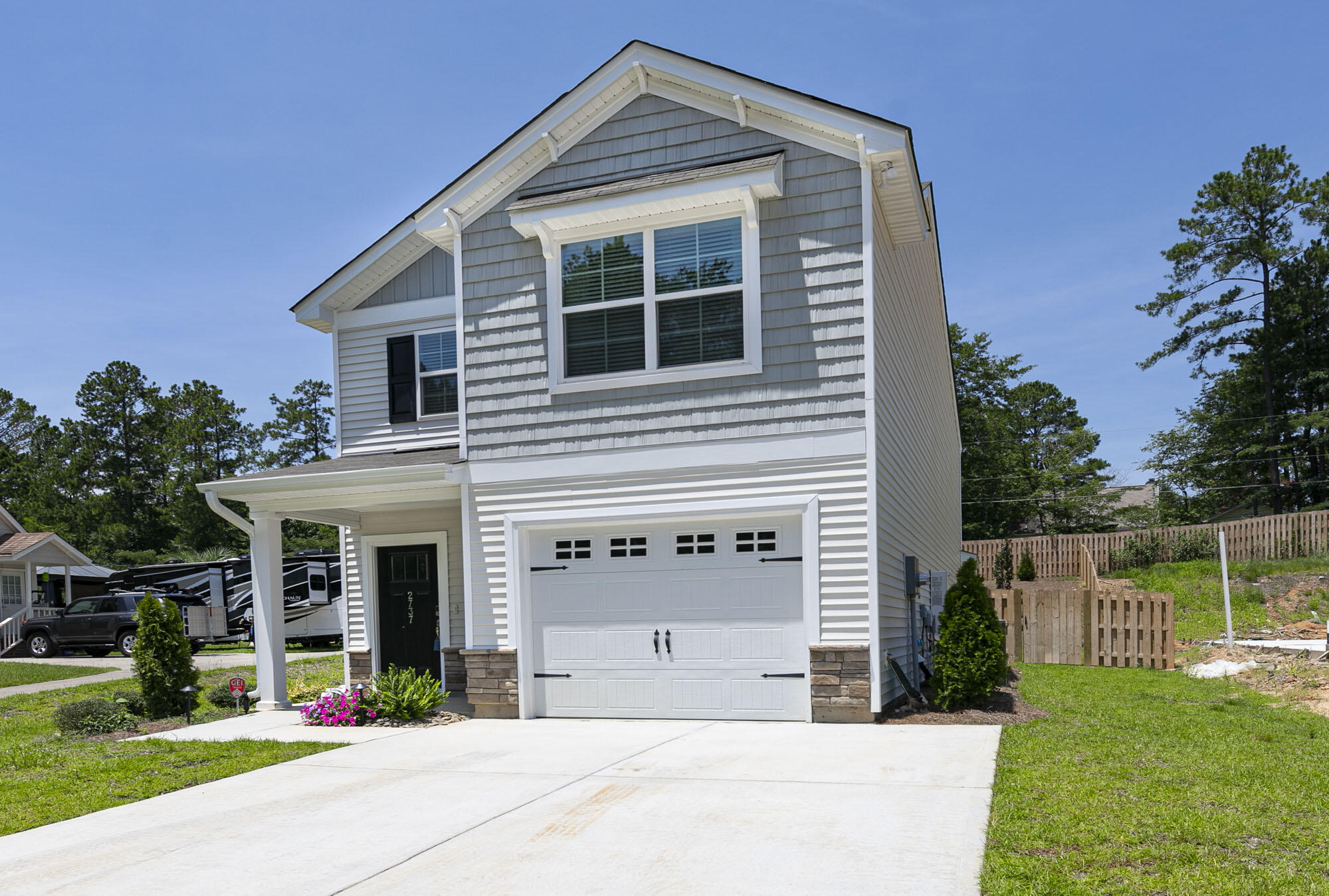 1617 Central Creek Drive