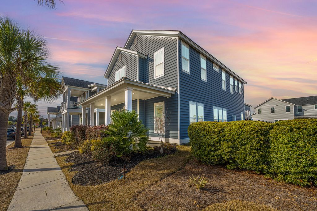 Photo of 102 Arrowwood Way, Summerville, SC 29485 (MLS # 25032752)