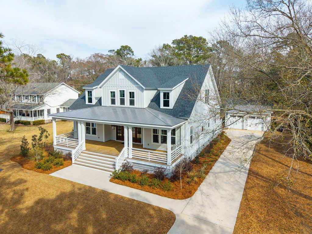 Photo of 964 Pine Hollow Road, Mount Pleasant, SC 29464 (MLS # 26003331)