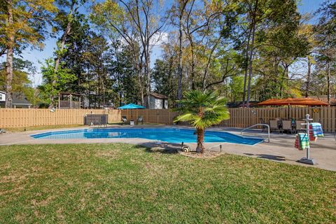 Photo of 112 Ayers Circle, Summerville, SC 29485 (MLS # 26008772)