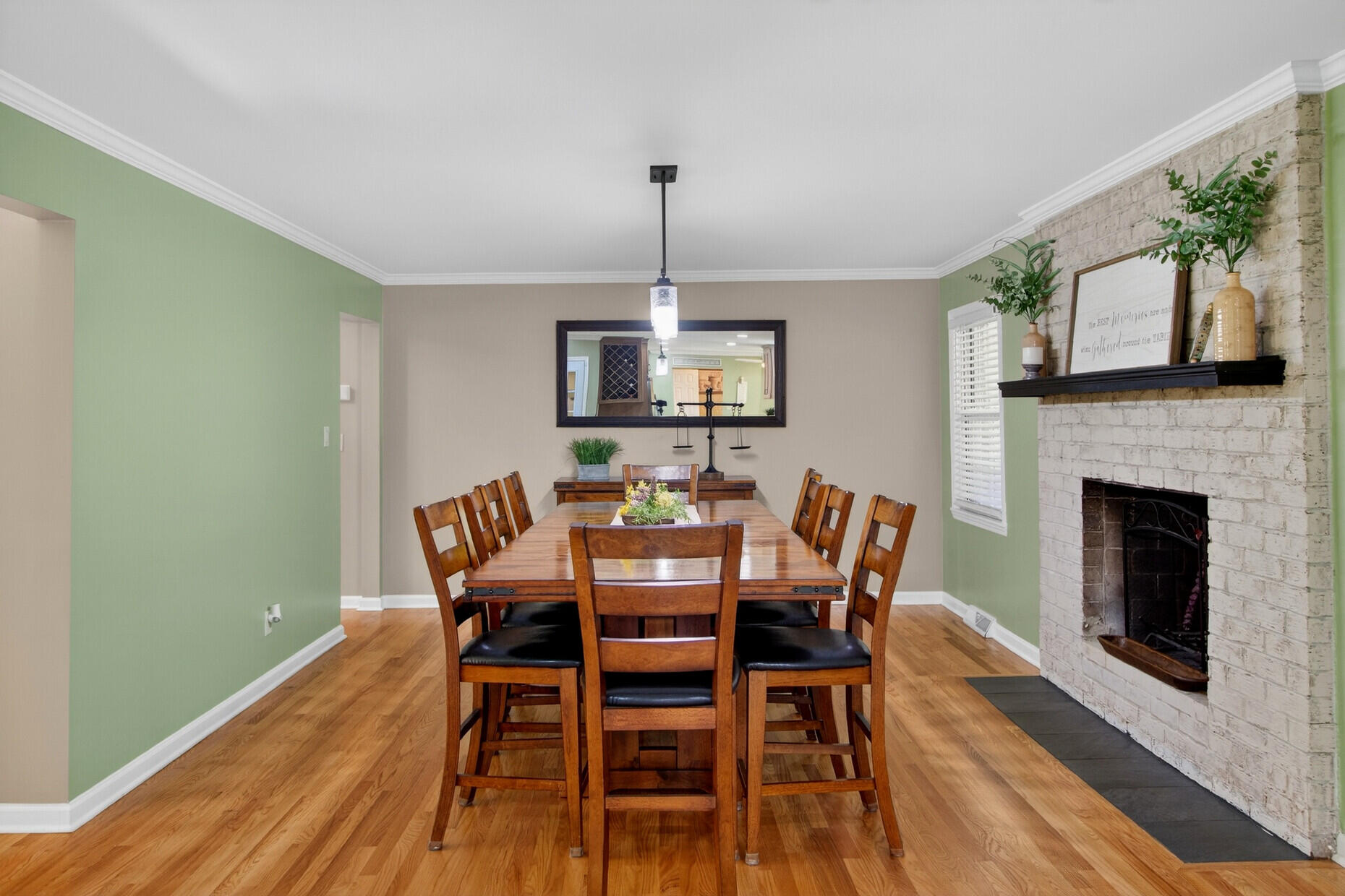 112 Ayers Circle