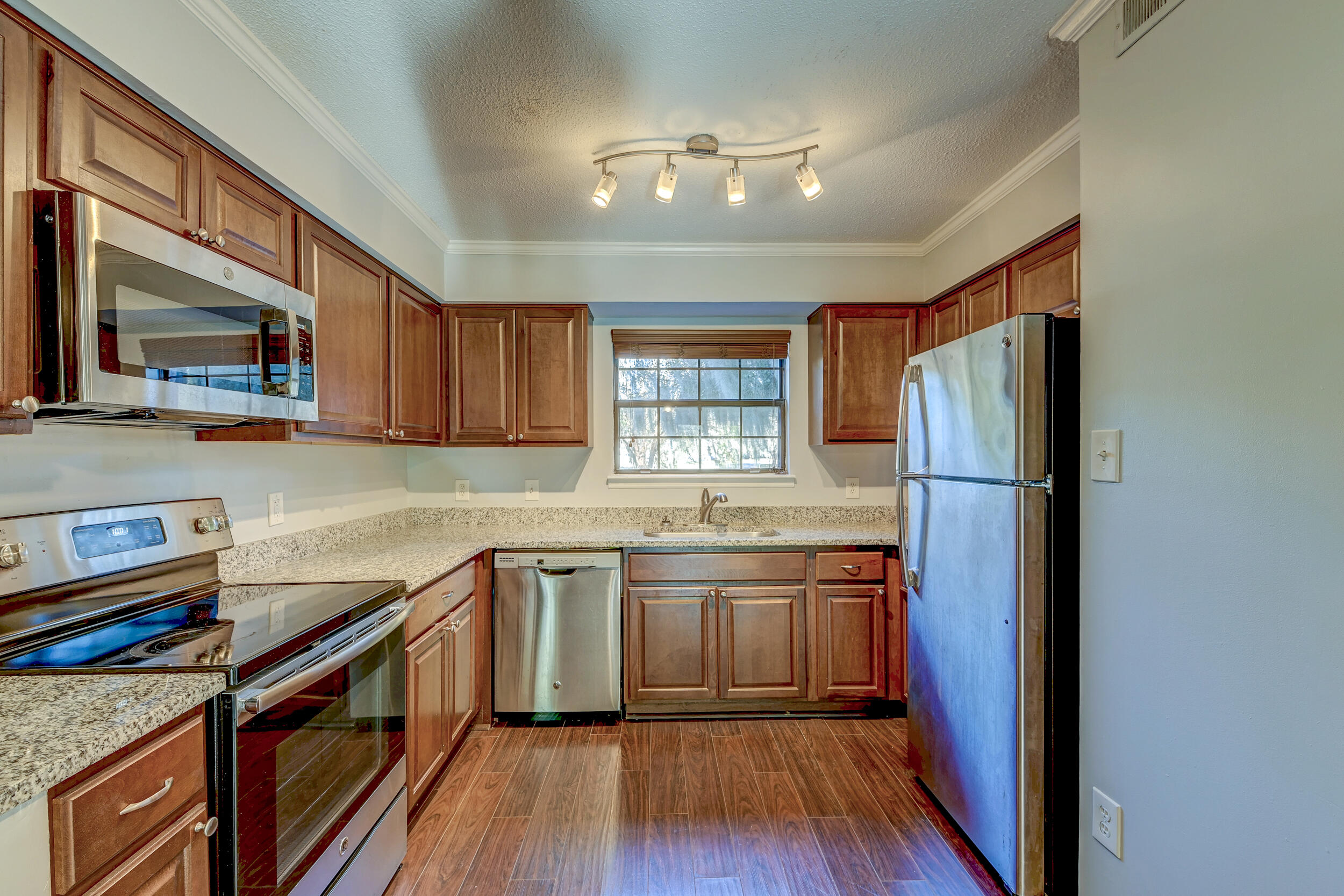 2362 Parsonage Road 17e