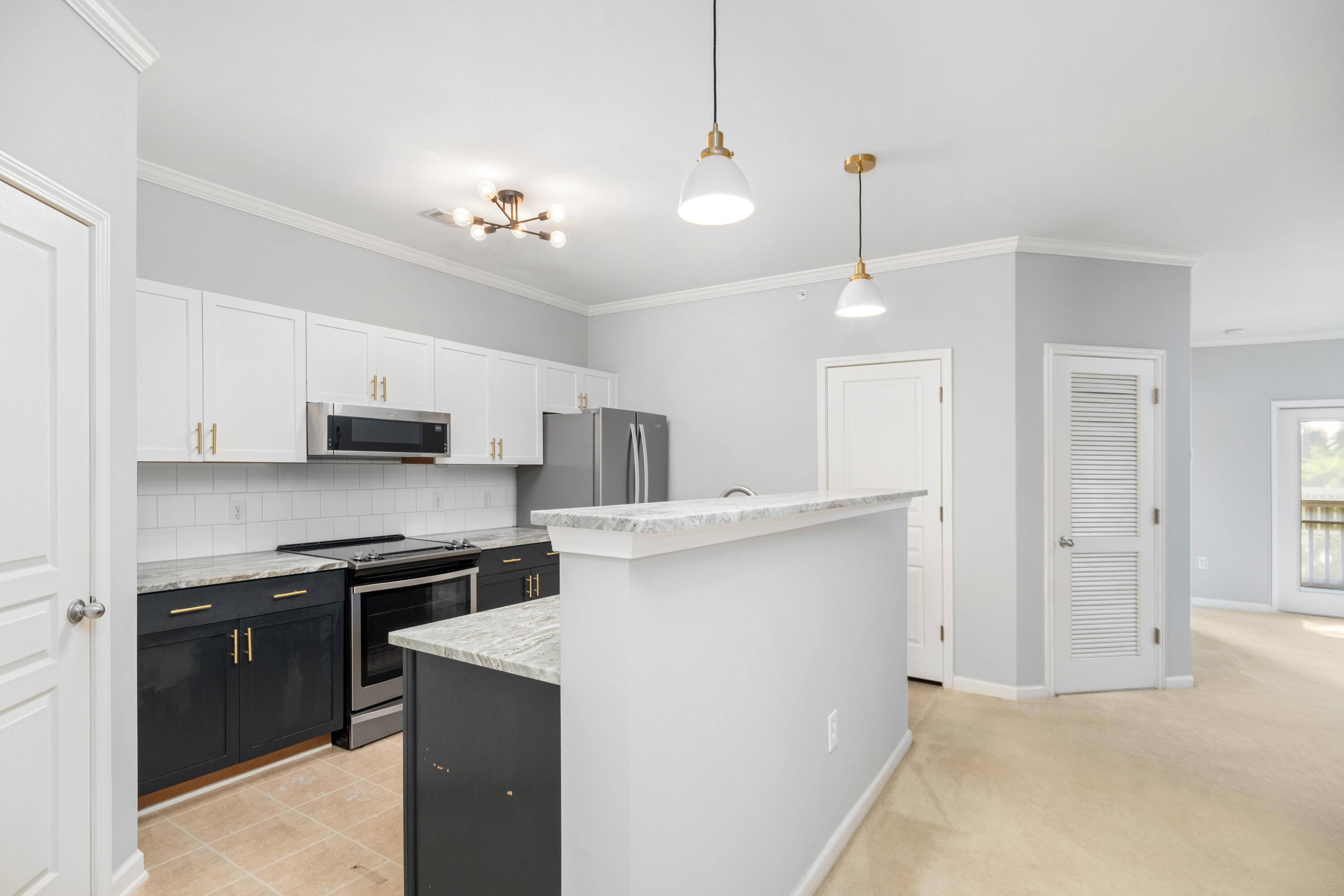 200 Bucksley Lane 302