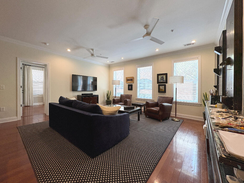 21 George Street 102