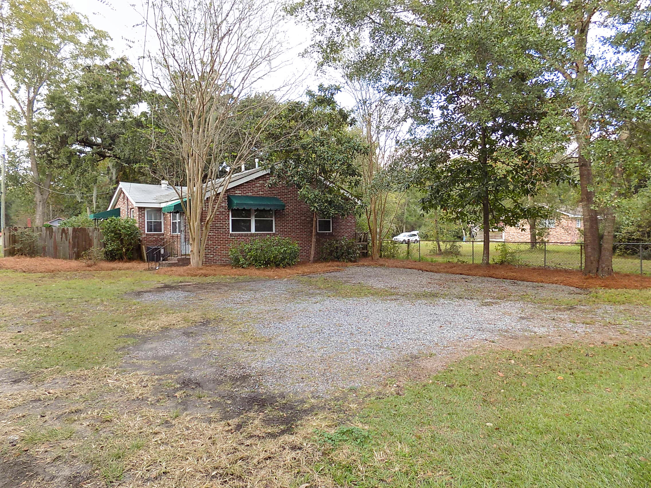 3034 Maybank Highway