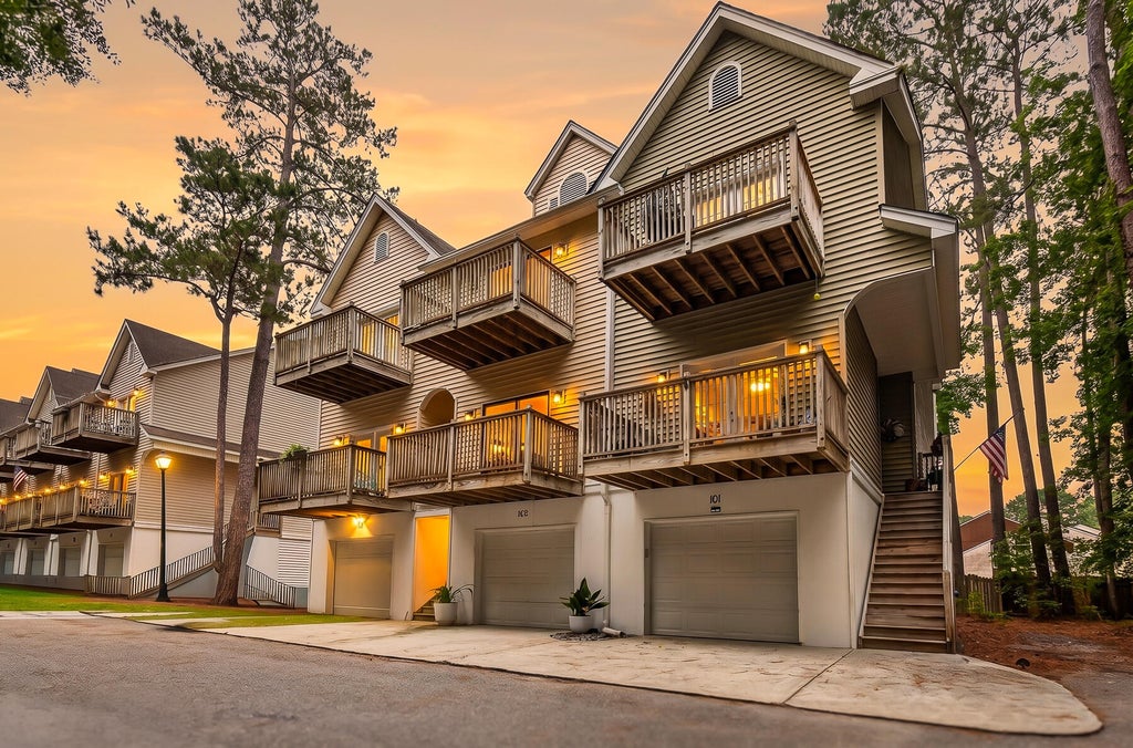 Photo of 949 E Estates Boulevard #102, Charleston, SC 29414 (MLS # 26016943)