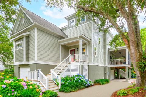 A home in Isle of Palms