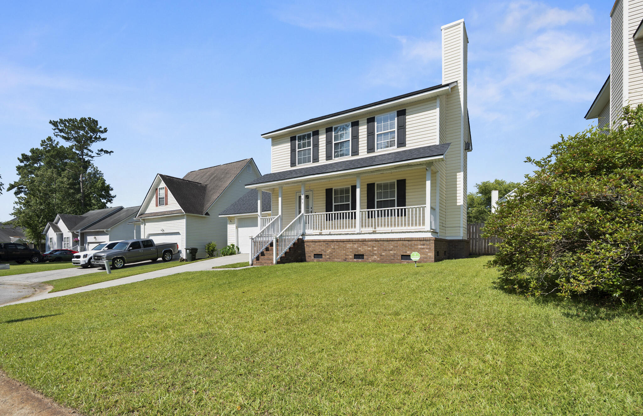 305 Northam Court
