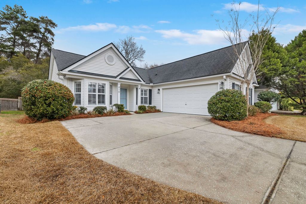Photo of 410 Manorwood Lane, Charleston, SC 29414 (MLS # 26002664)