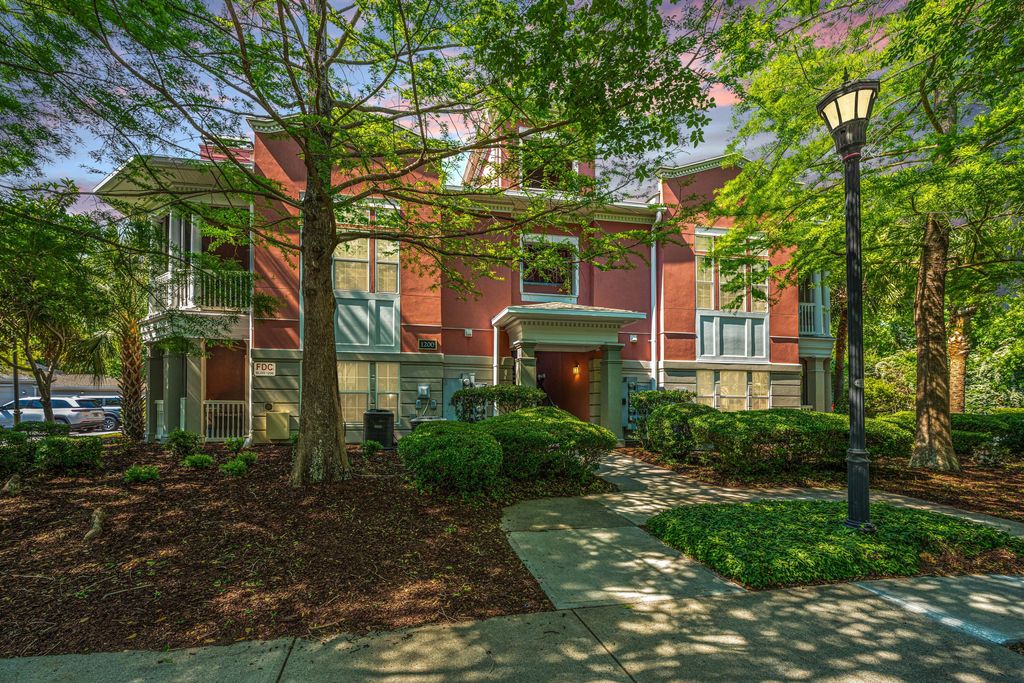 Photo of 1216 Telfair Way, Charleston, SC 29412 (MLS # 26012080)