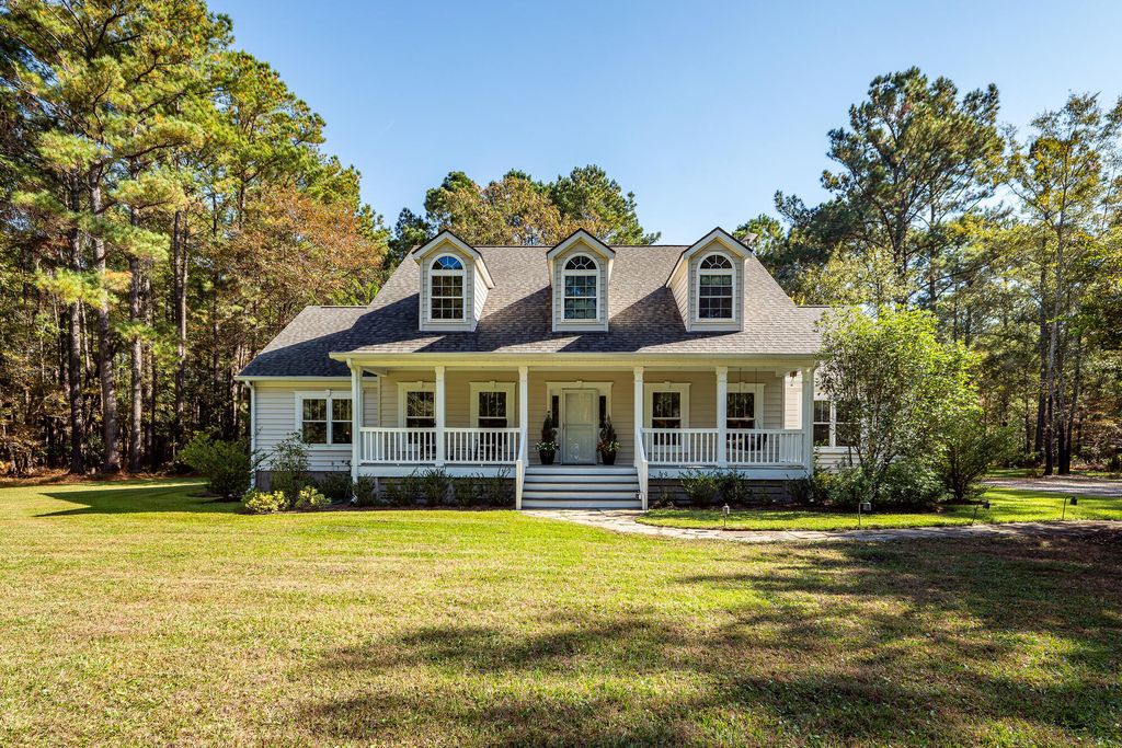 Photo of 5950 Lowell Reed Road, Ravenel, SC 29470 (MLS # 26014461)