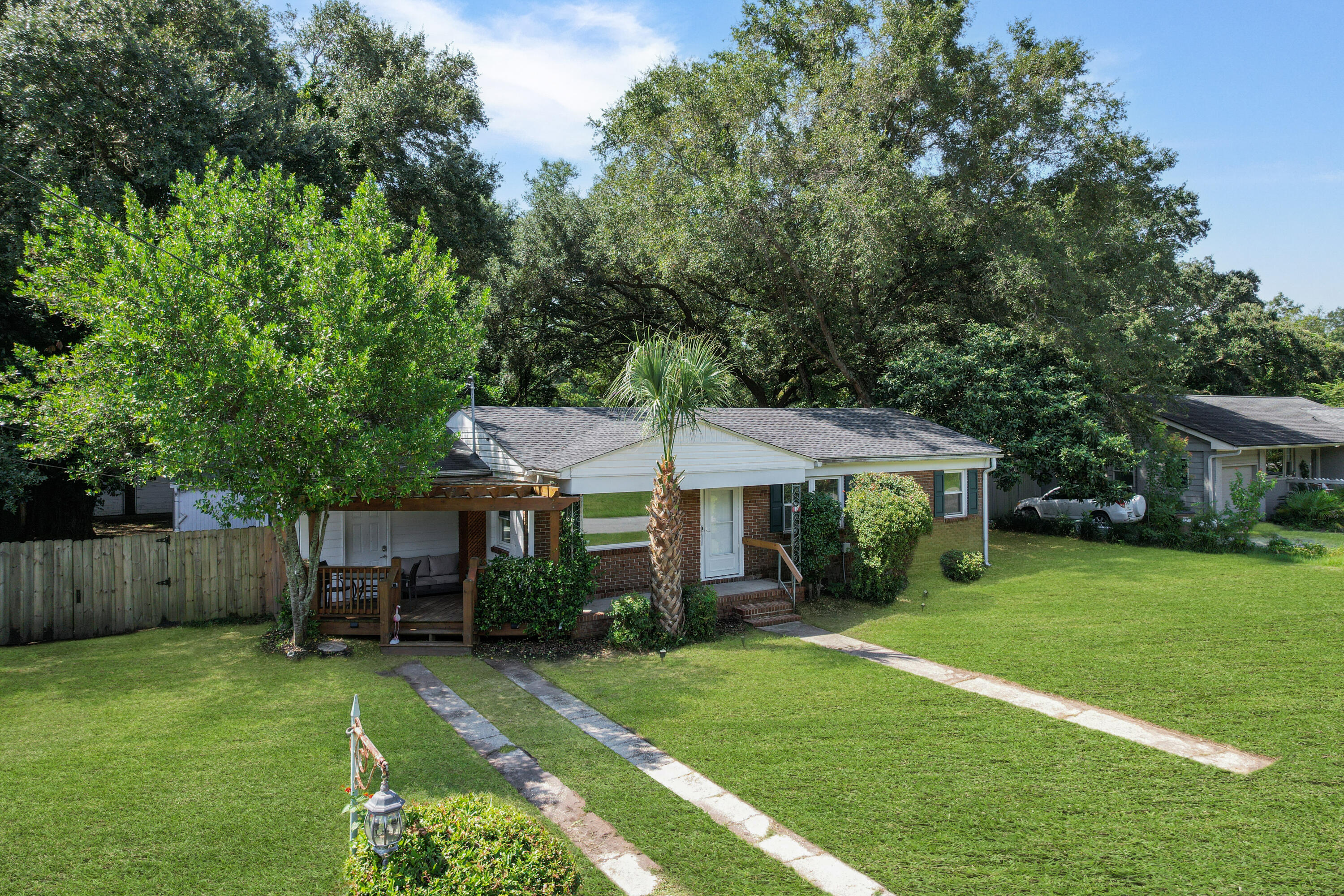 1749 Lady Ashley Street