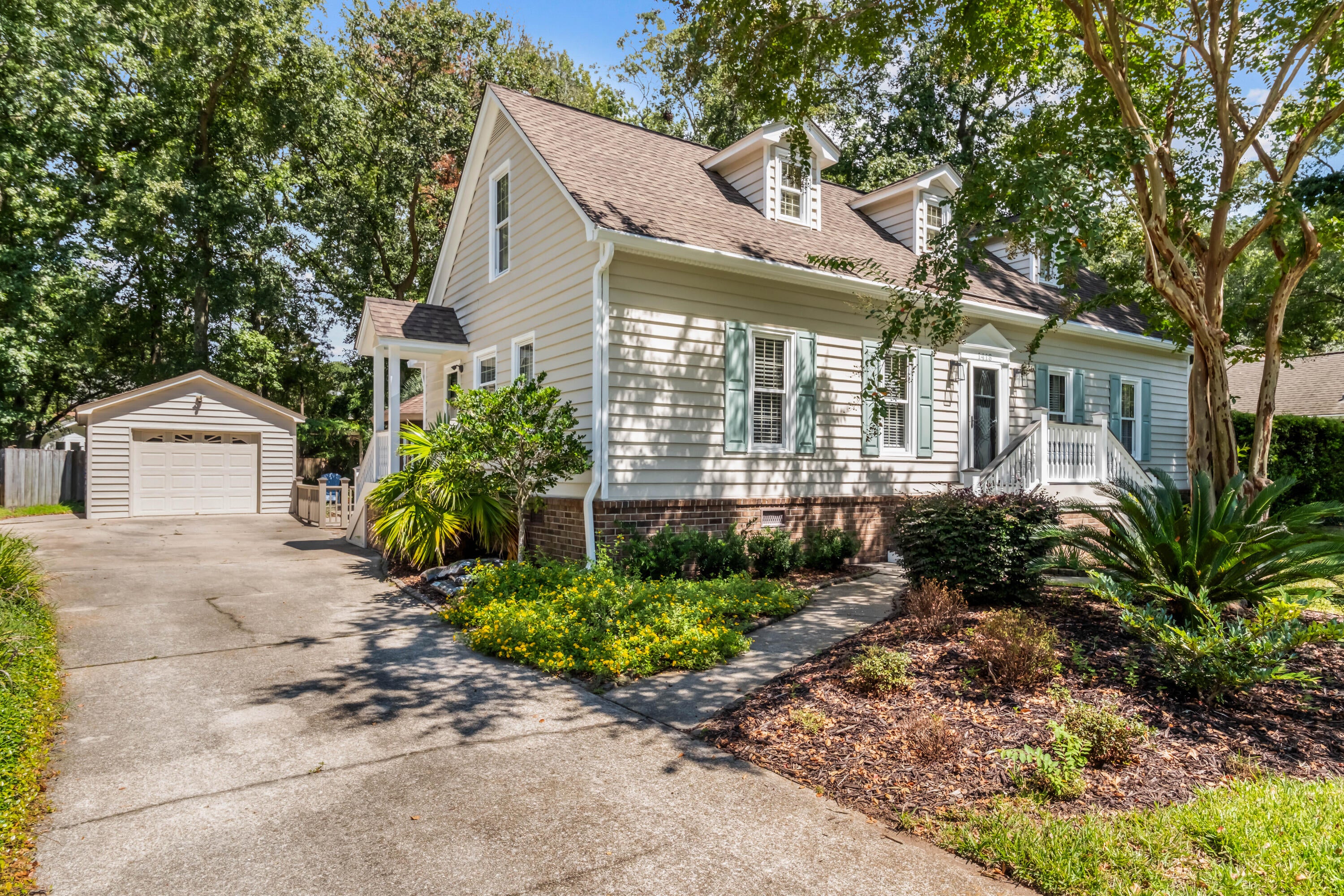 1418 Inland Creek Way