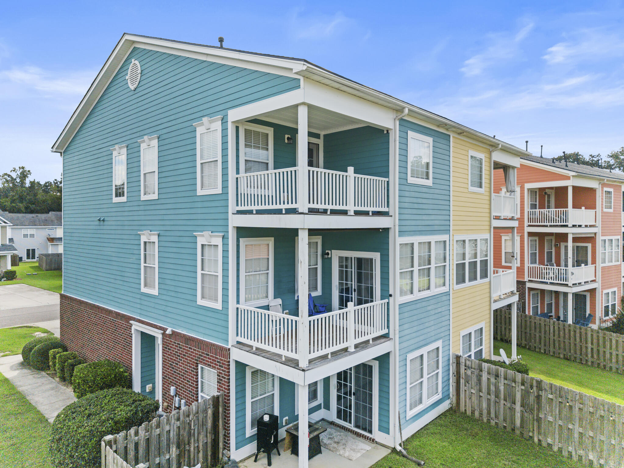 9210 Southern Oak Lane