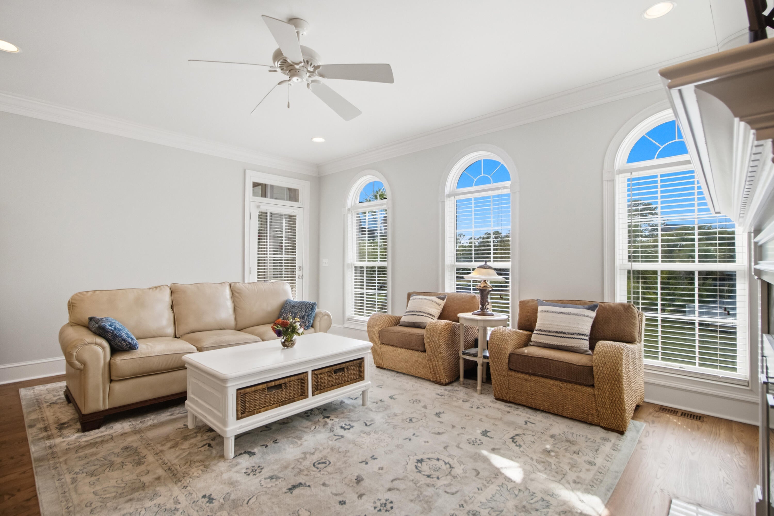 2438 Racquet Club Drive 2c