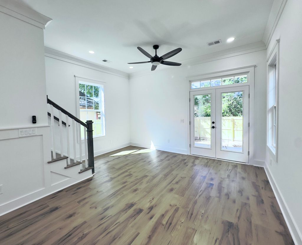 Photo of 2014 Forest Avenue, North Charleston, SC 29405 (MLS # 25028847)