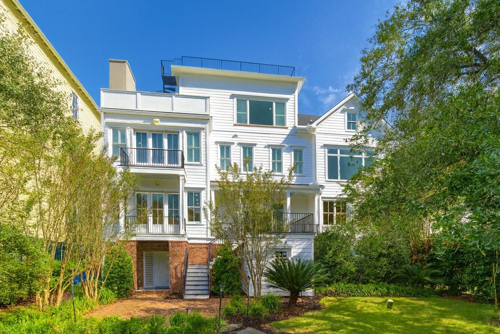 Photo of 172 Mary Ellen Drive, Charleston, SC 29403 (MLS # 25026570)