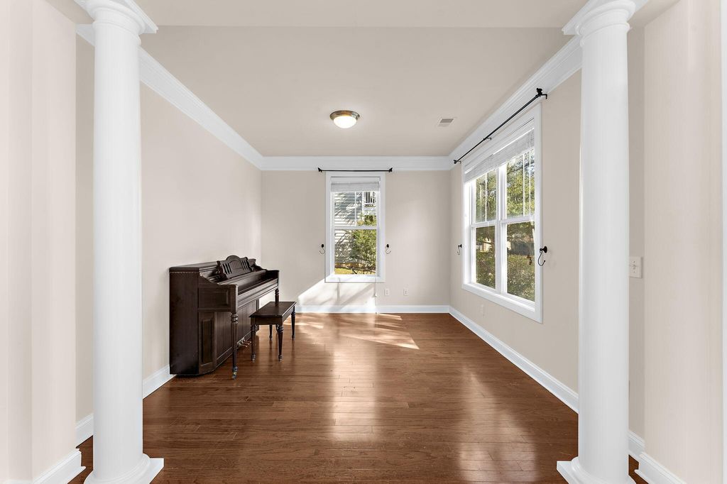 Photo of 122 Scrapbook Lane, Summerville, SC 29483 (MLS # 25030545)