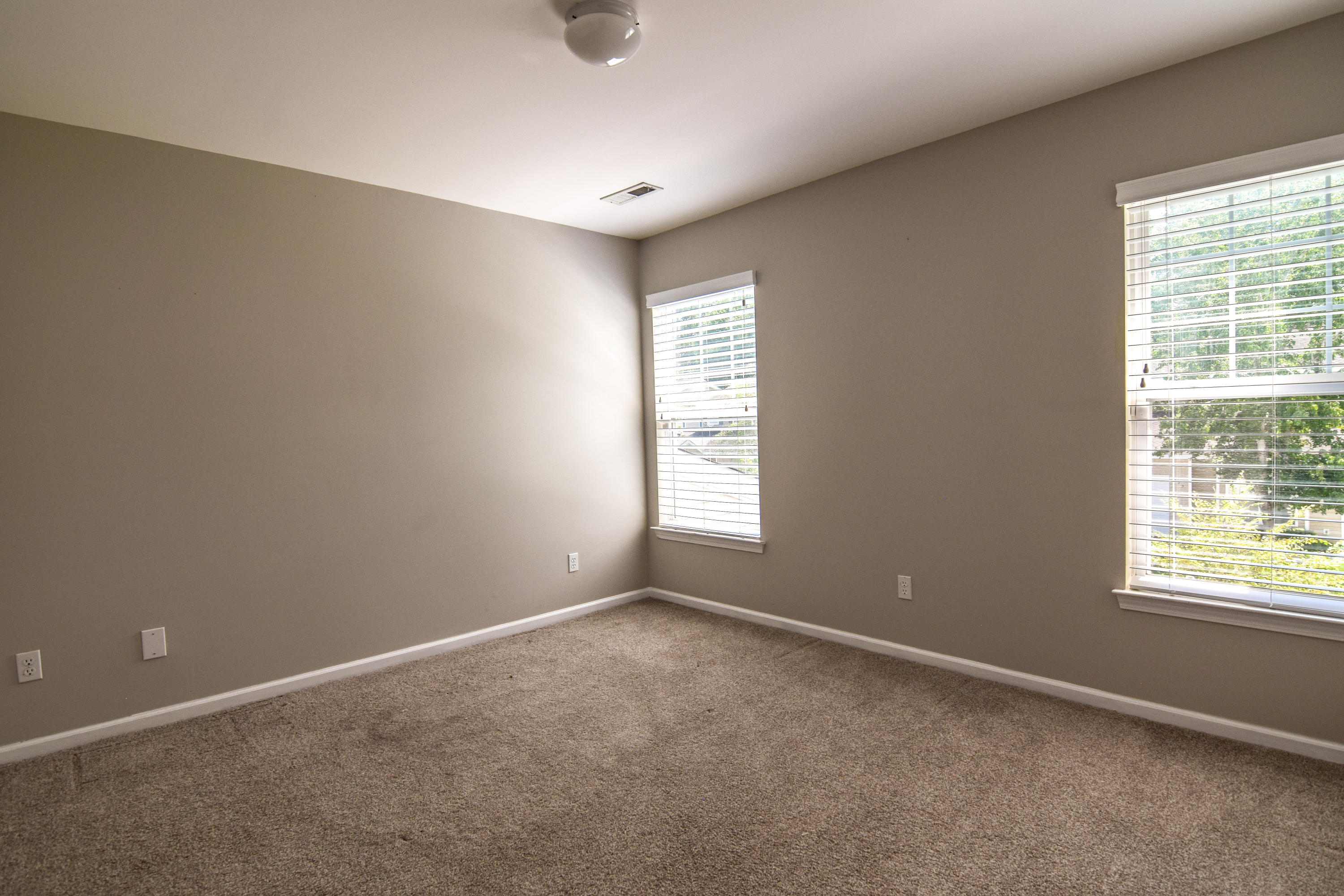 196 Grand Oaks Drive