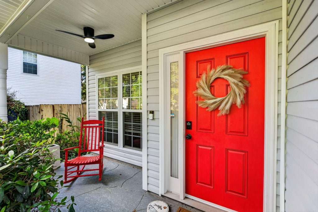Photo of 678 Bunkhouse Drive, Charleston, SC 29414 (MLS # 26024893)