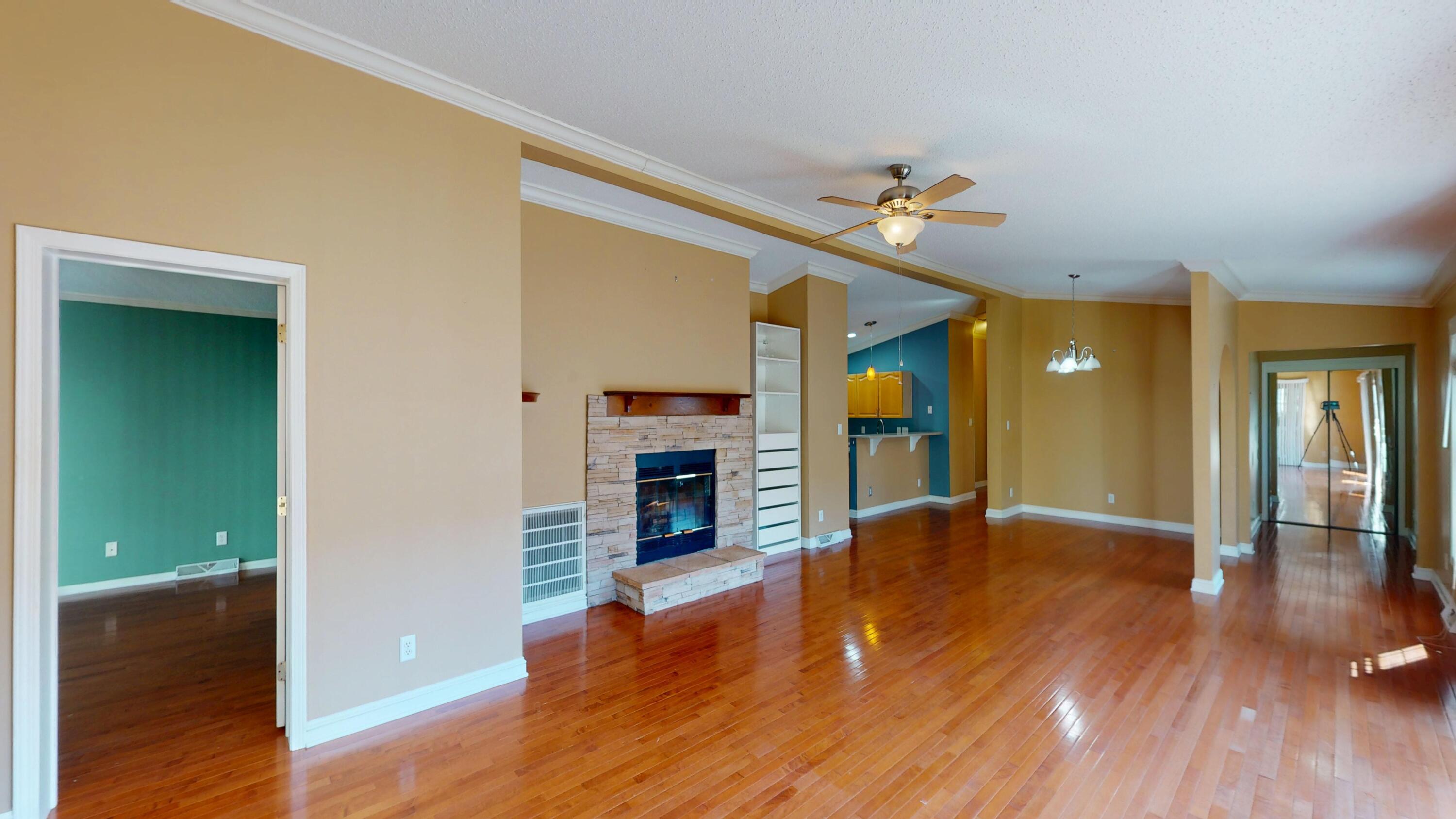 46 White Pond Boulevard