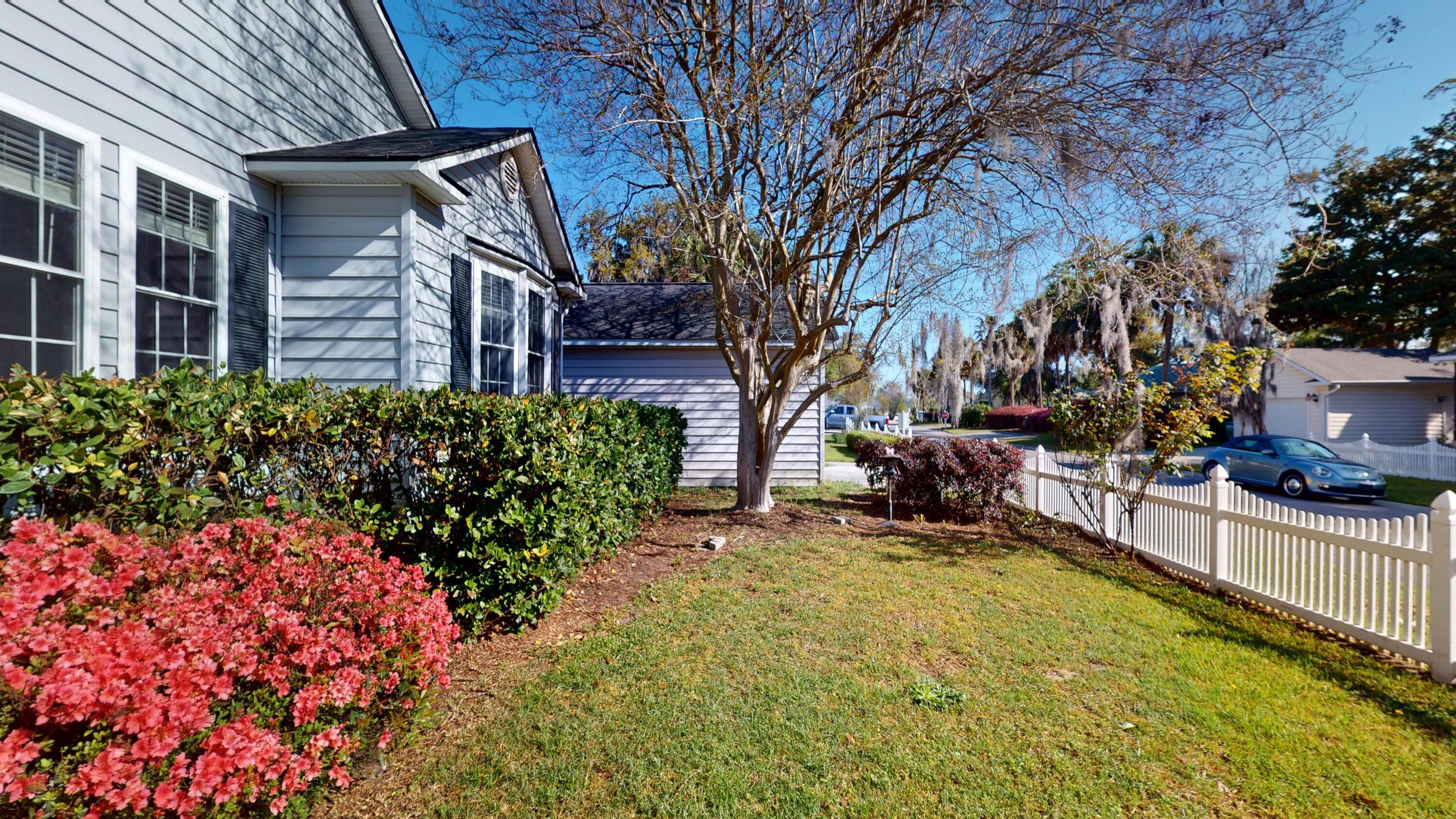 46 White Pond Boulevard