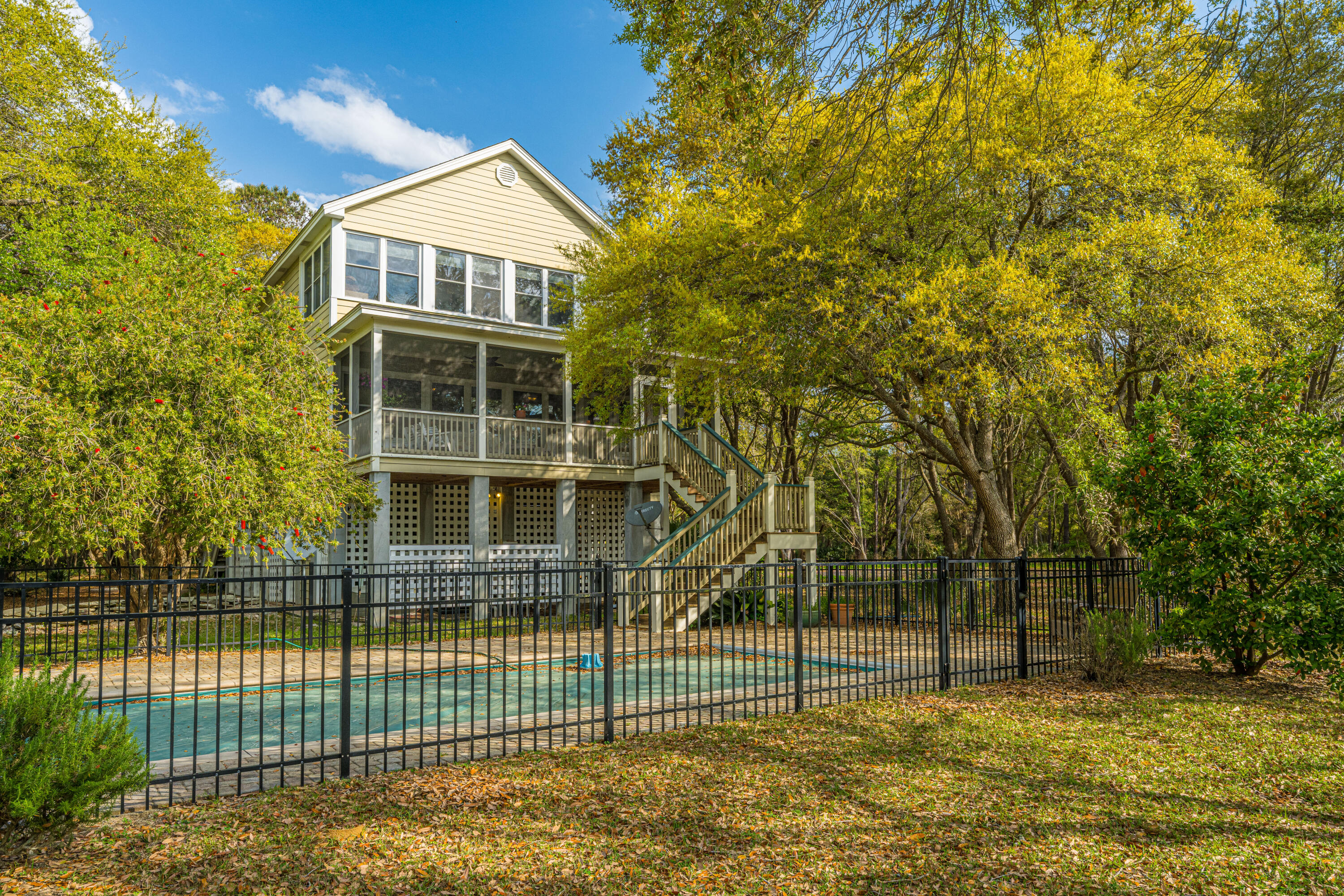 8869 Marsh Aire Lane