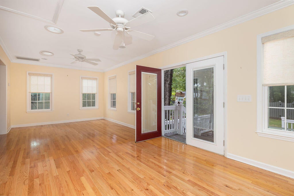 Photo of 1413 River Front Drive, Charleston, SC 29407 (MLS # 26017936)