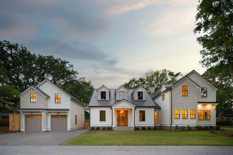 Photo of 1445 Goblet Avenue, Mount Pleasant, SC 29464 (MLS # 26014003)