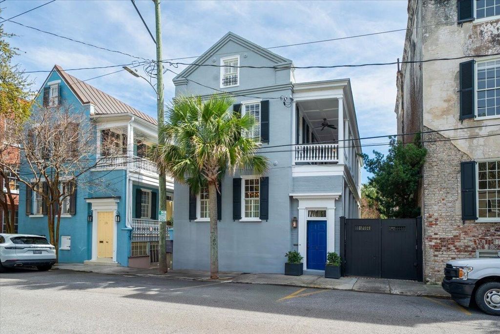 Photo of 41 Society Street, Charleston, SC 29401 (MLS # 26007837)