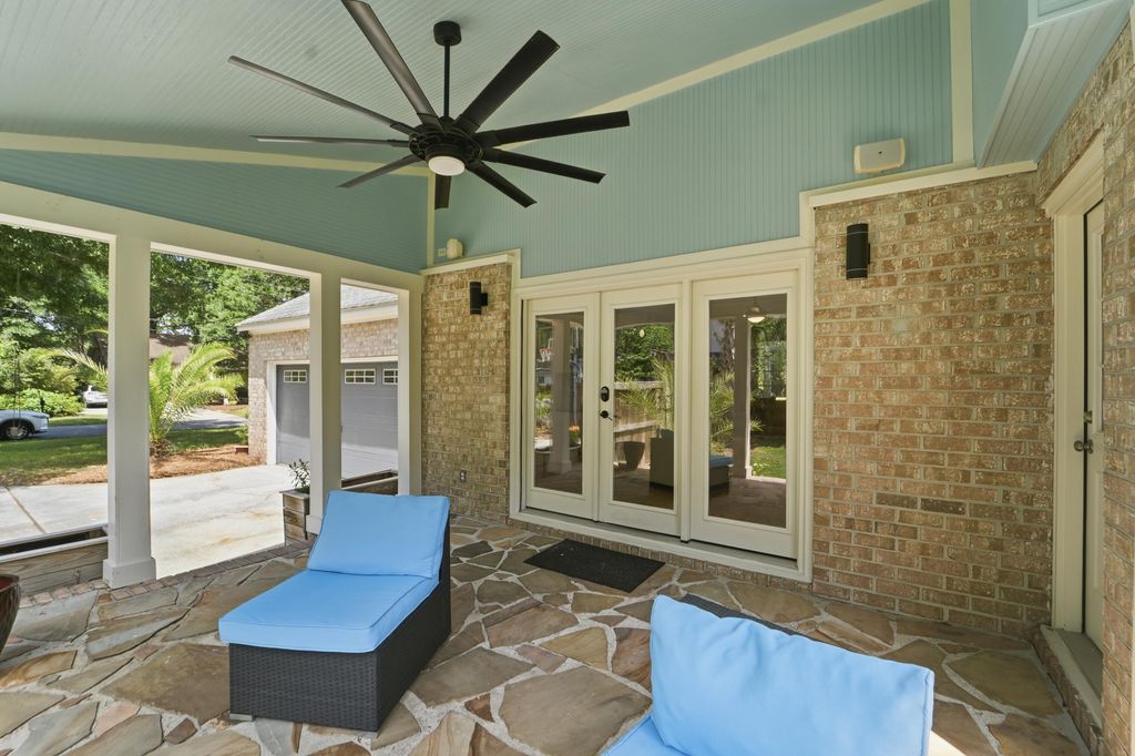 Photo of 689 Ayers Drive, Charleston, SC 29412 (MLS # 26015338)