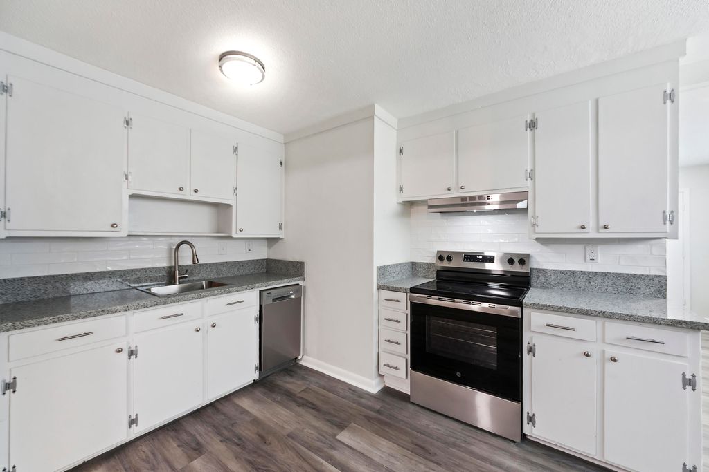 Photo of 2710 Leola Street, North Charleston, SC 29405 (MLS # 26007717)