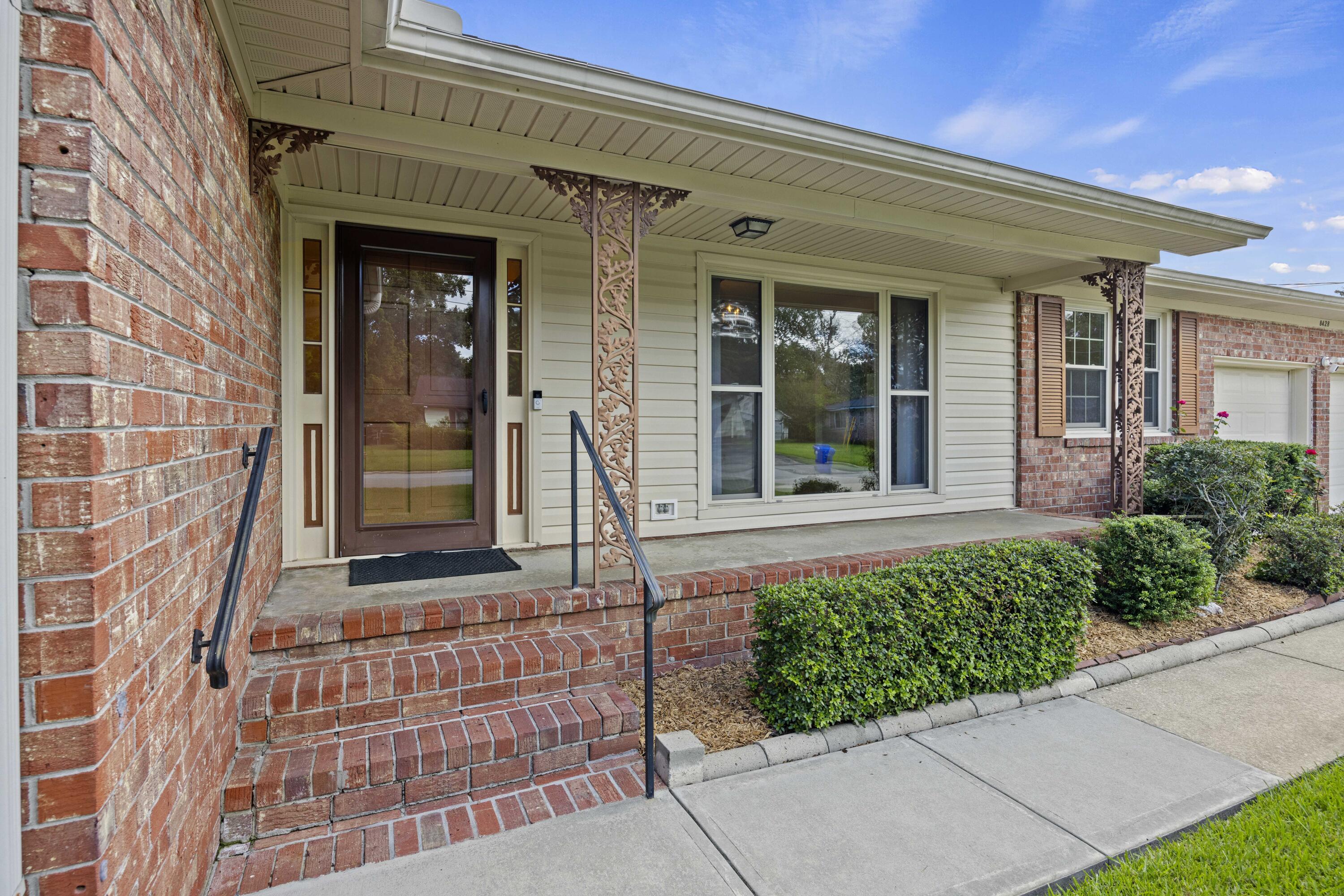 8428 Yorkshire Lane