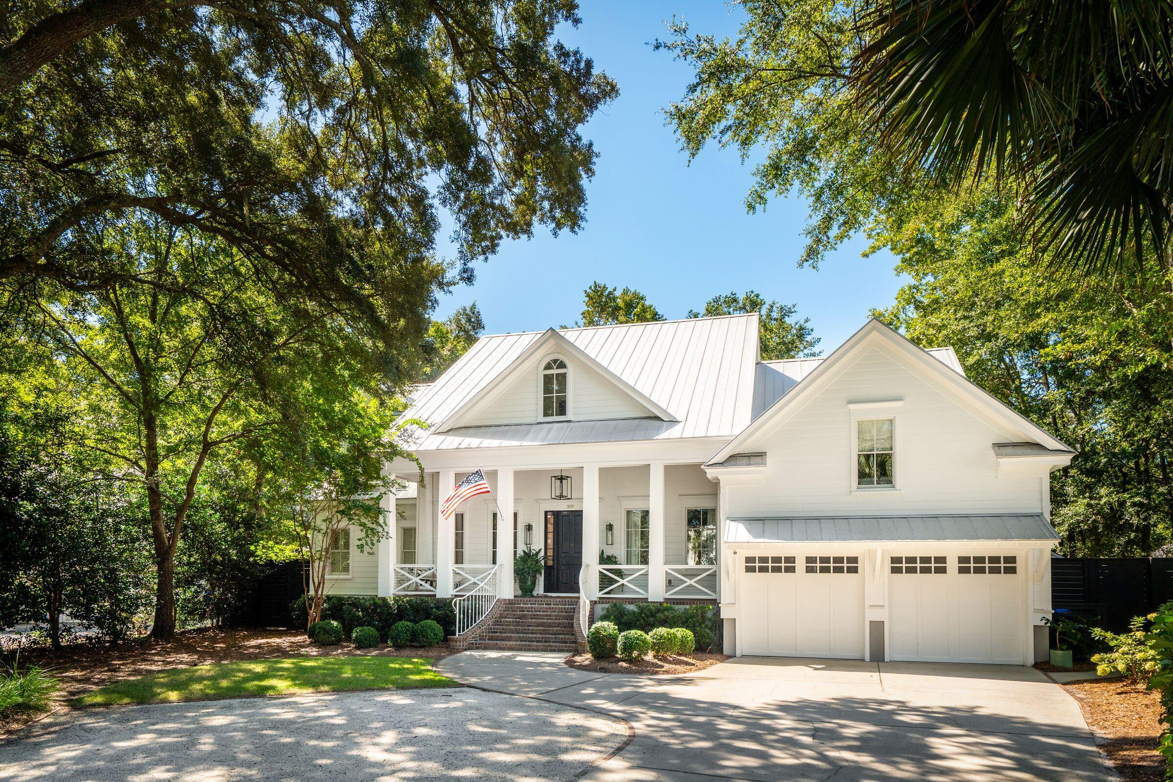 309 N Civitas Street