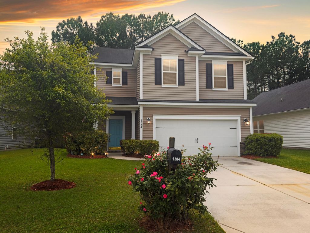 Photo of 1384 Wild Goose Trail, Summerville, SC 29483 (MLS # 26010005)