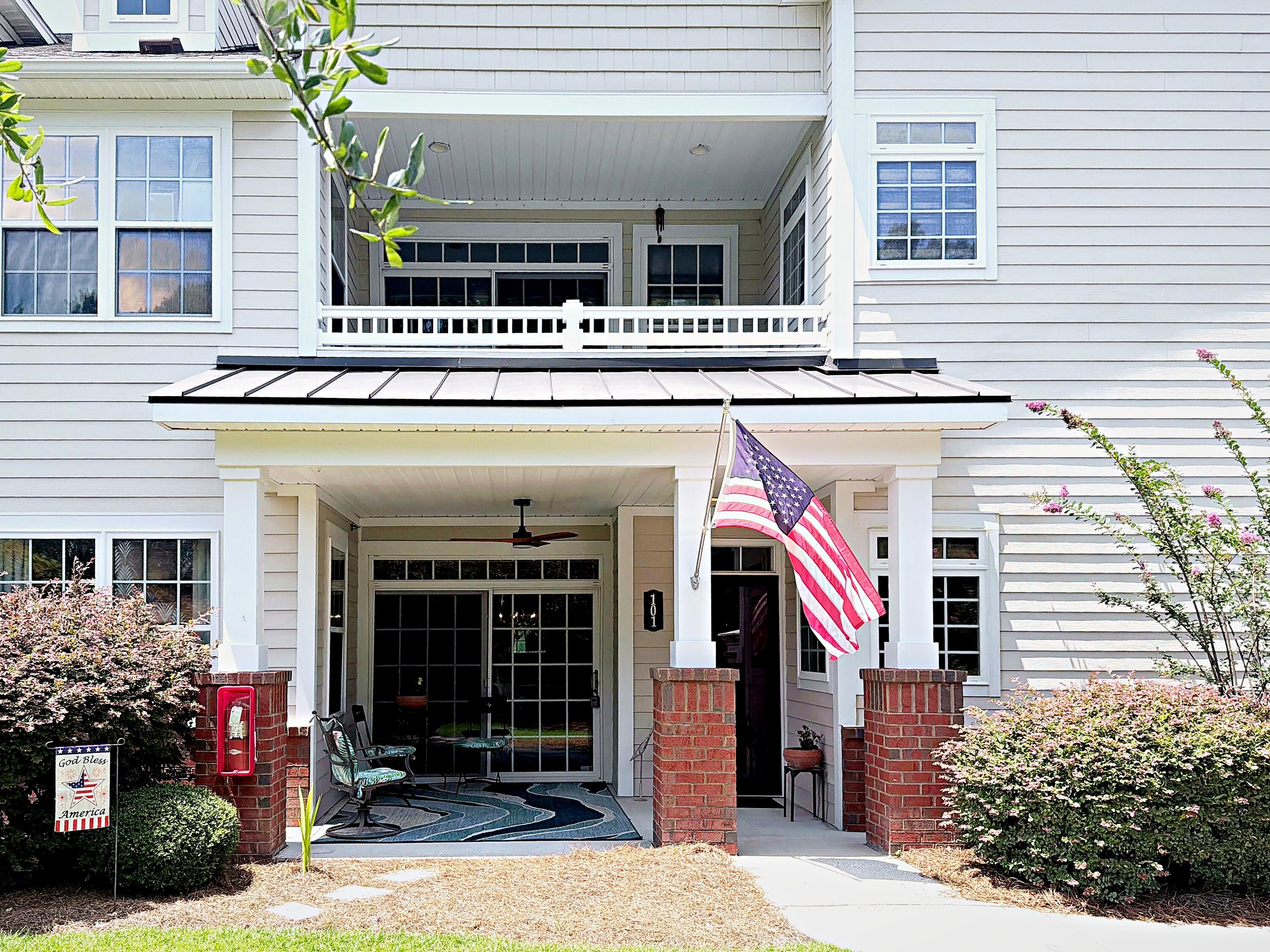 300 Flowering Peach Court Unit 101