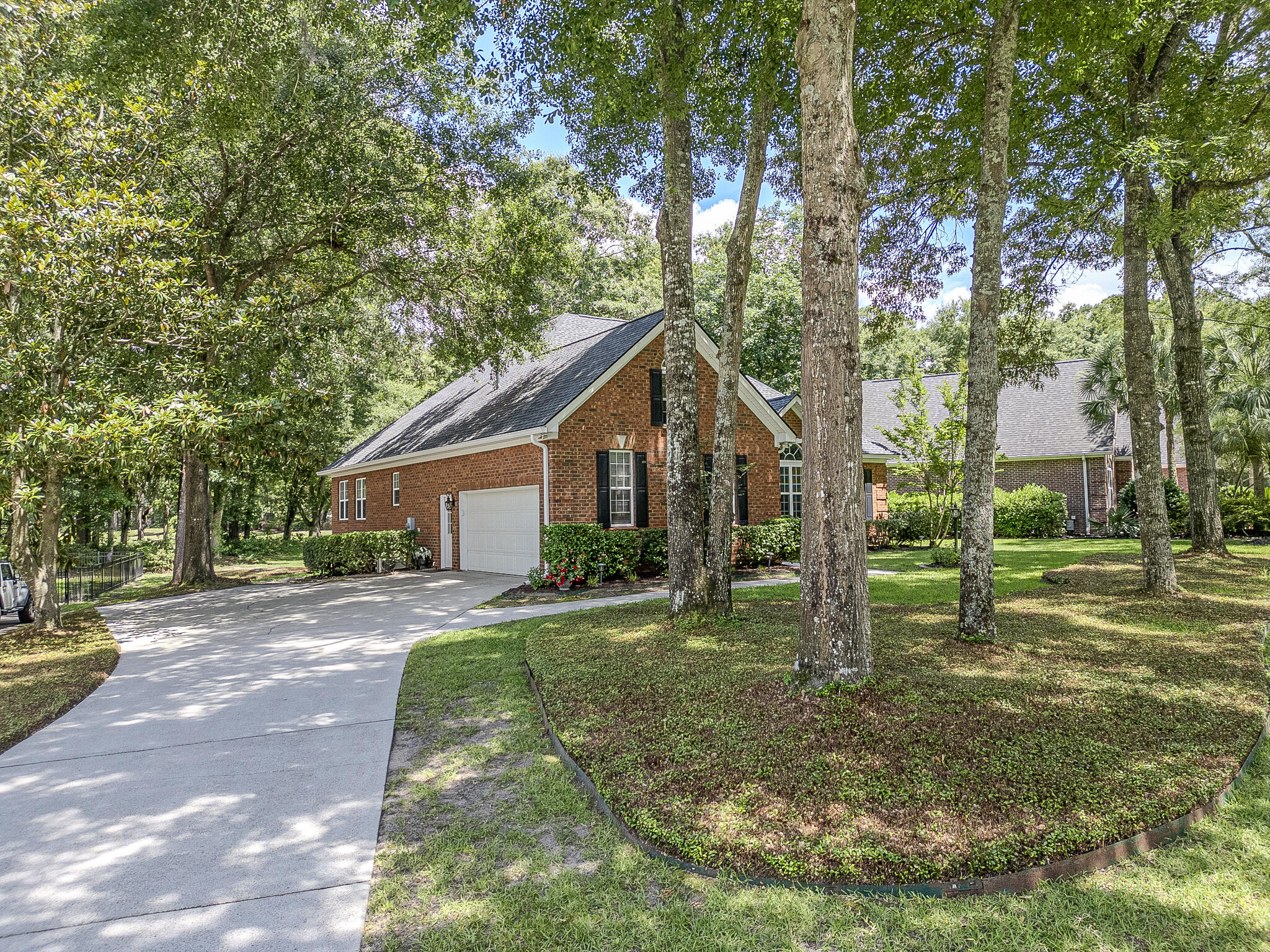 8614 W Fairway Woods Drive