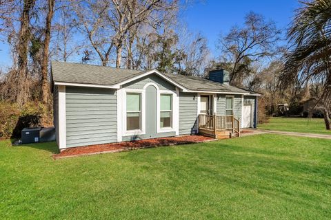 A home in Summerville